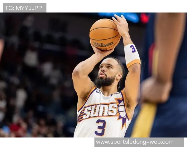 首节狄龙表现平平仅得5分布克状态低迷仅得4分